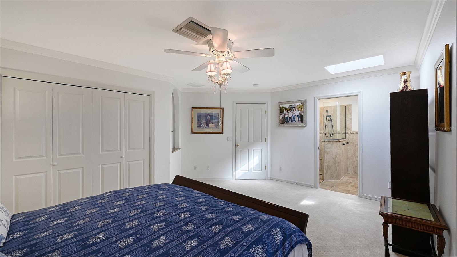 1109 DELACROIX CIR — photo 32