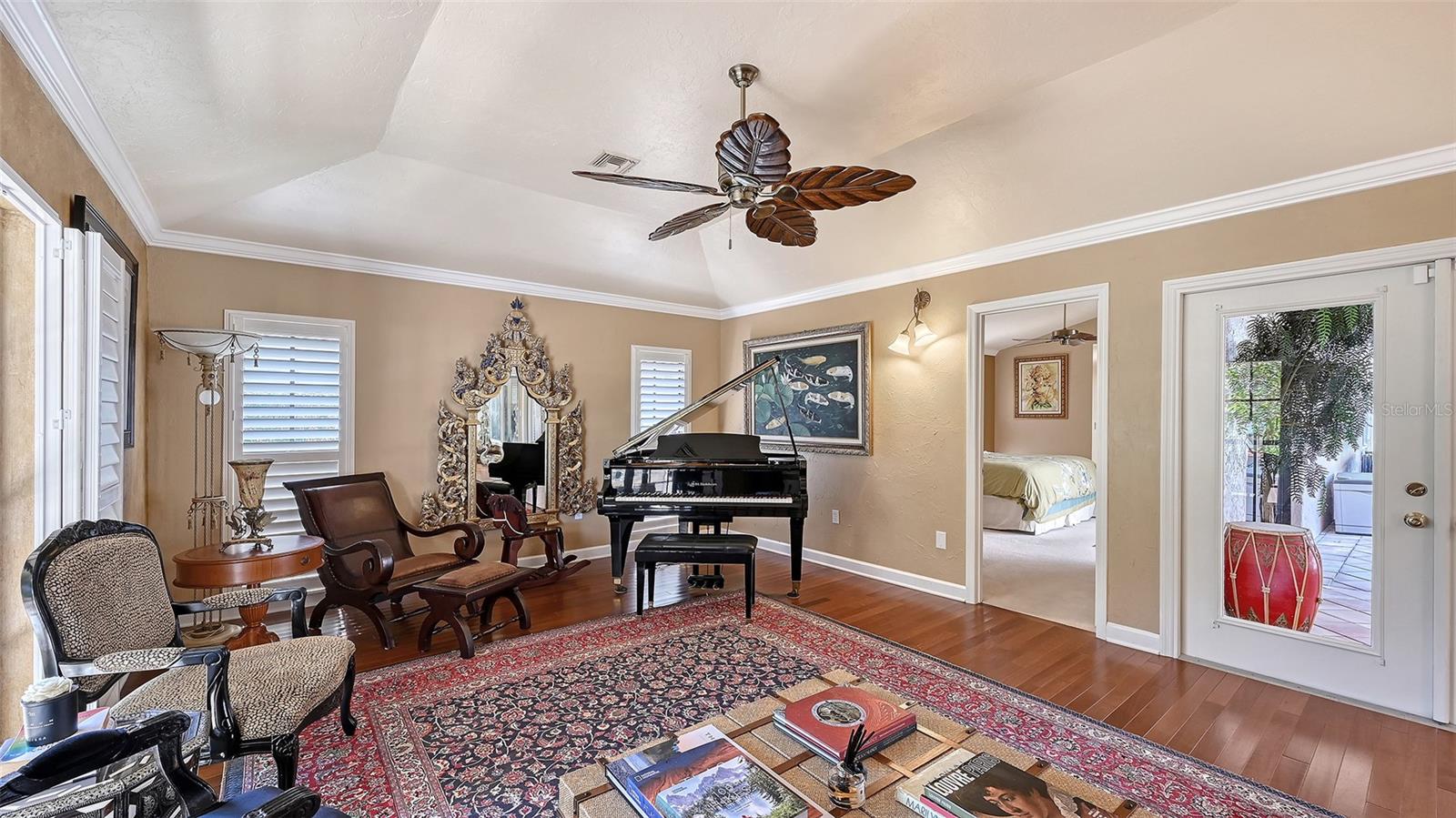 1109 DELACROIX CIR — photo 7