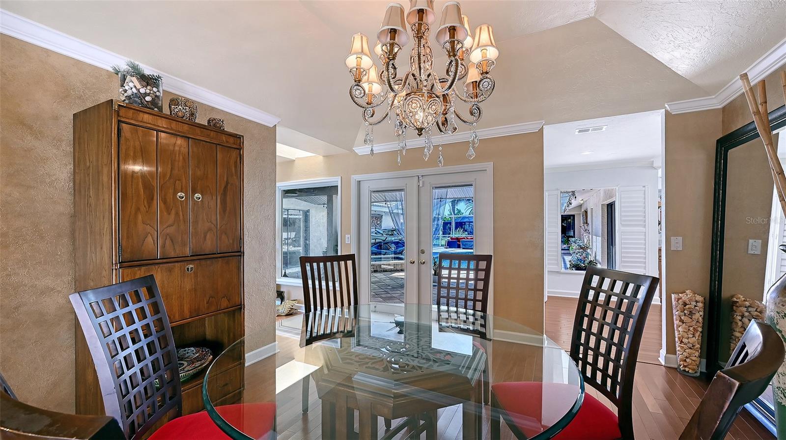 1109 DELACROIX CIR — photo 12