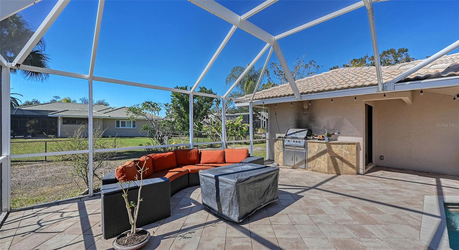 1109 DELACROIX CIR — photo 47