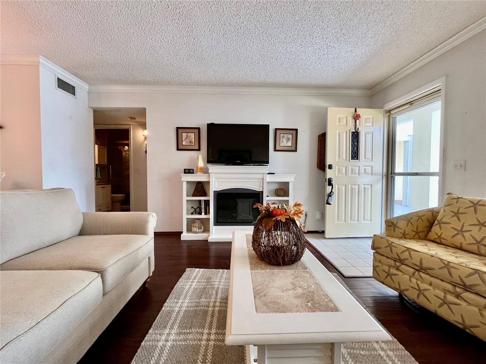 2223 PHILIPPINE DR #9 — photo 8