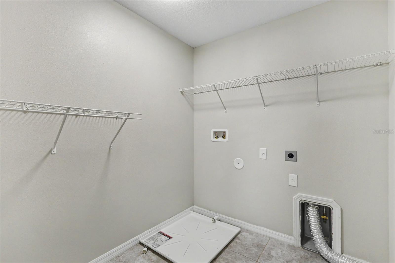21087 PLEASANT PLAINS PKWY — photo 30