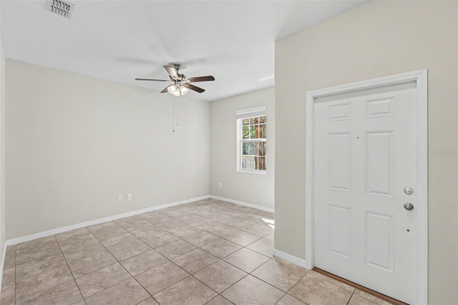 21087 PLEASANT PLAINS PKWY — photo 8