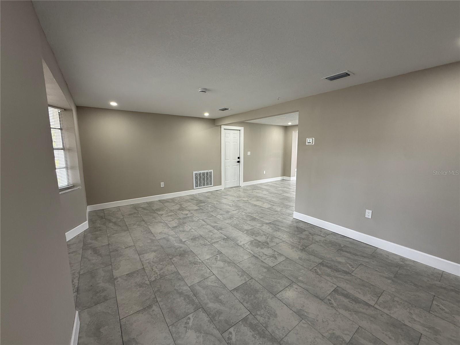 3019 LLOYD DR — photo 6