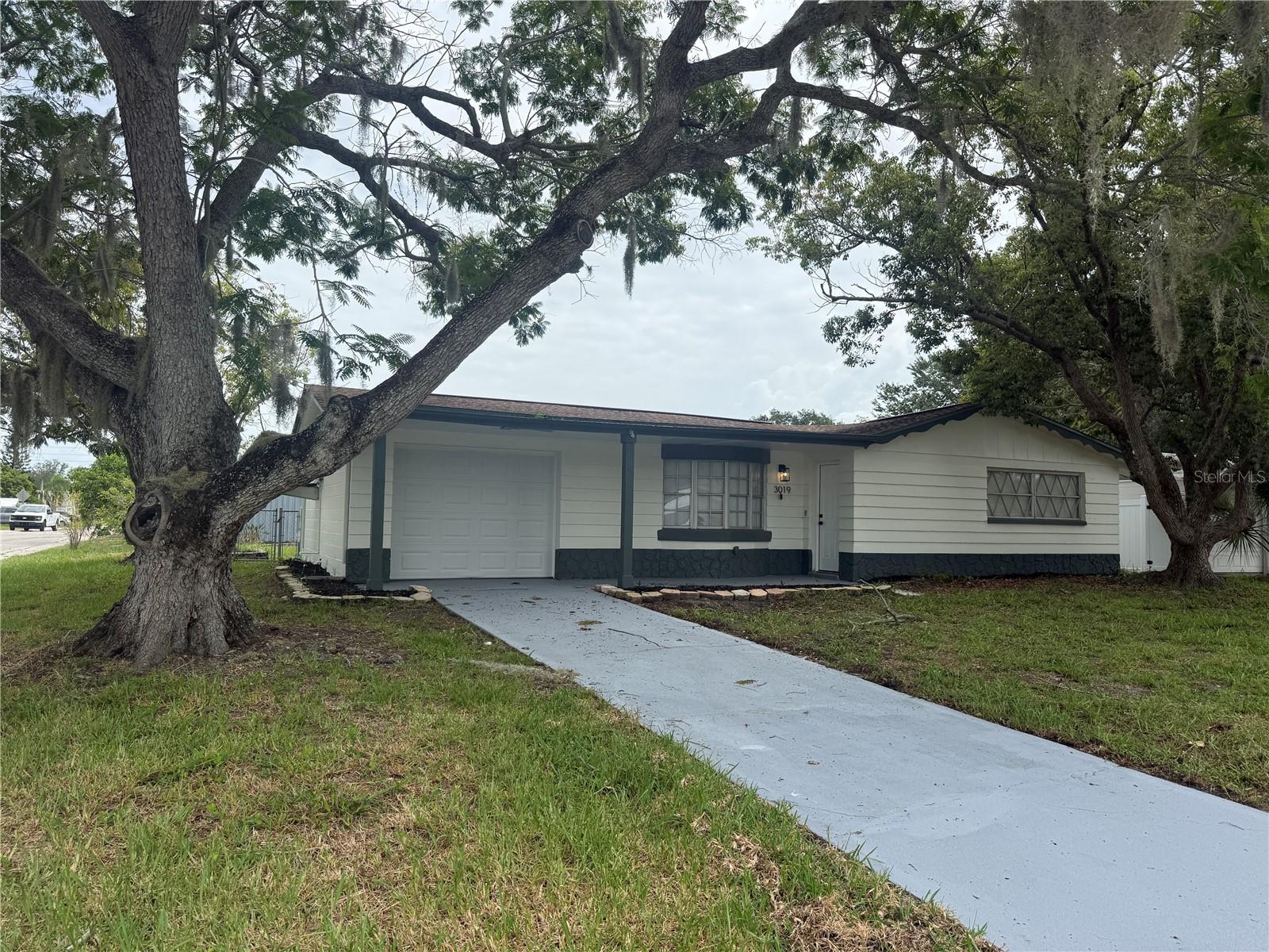 3019 LLOYD DR — photo 2