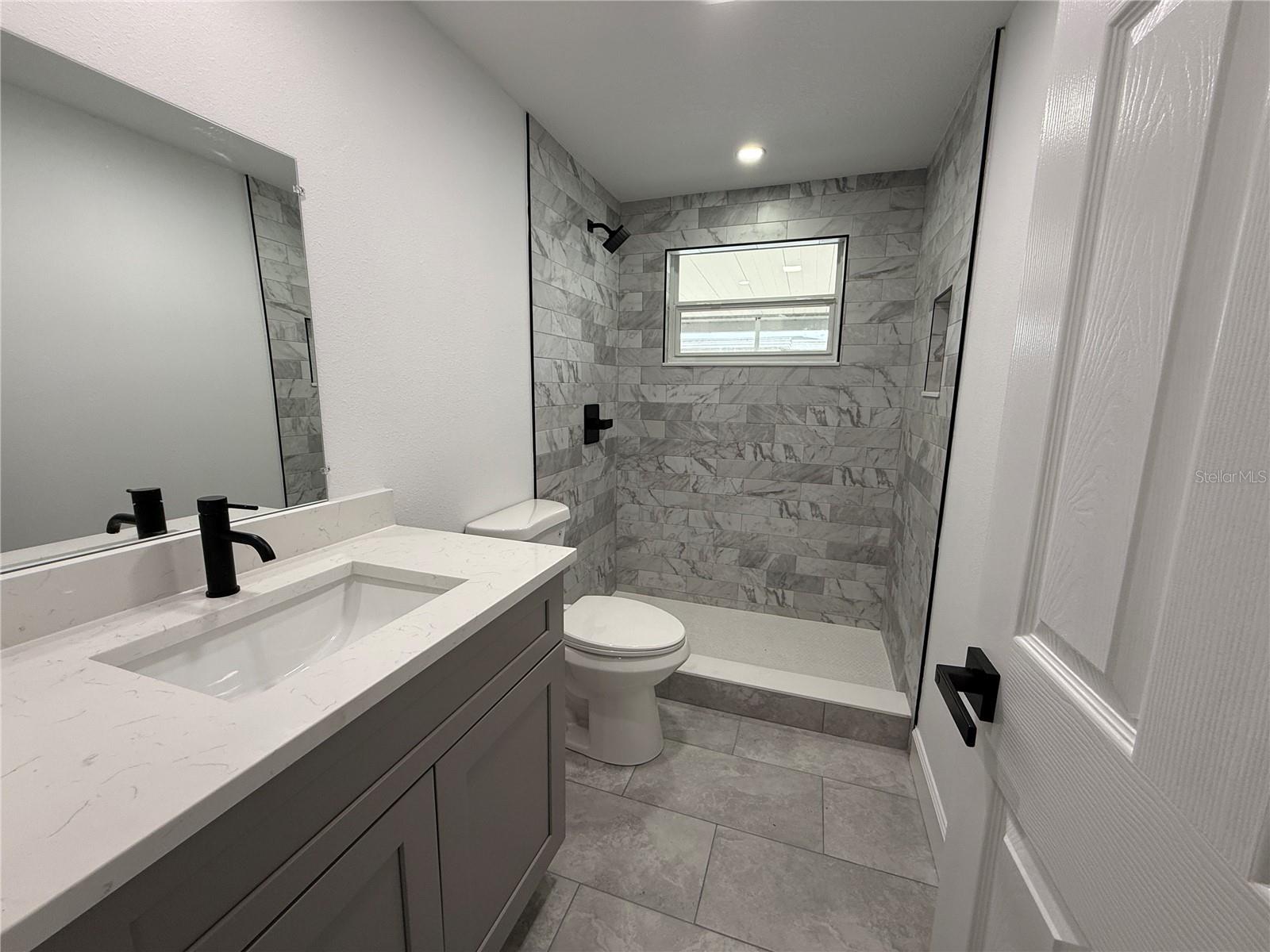 3019 LLOYD DR — photo 13
