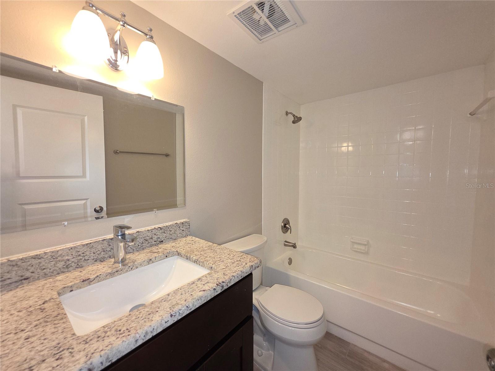 2599 COUNTRYSIDE BLVD #117 — photo 10