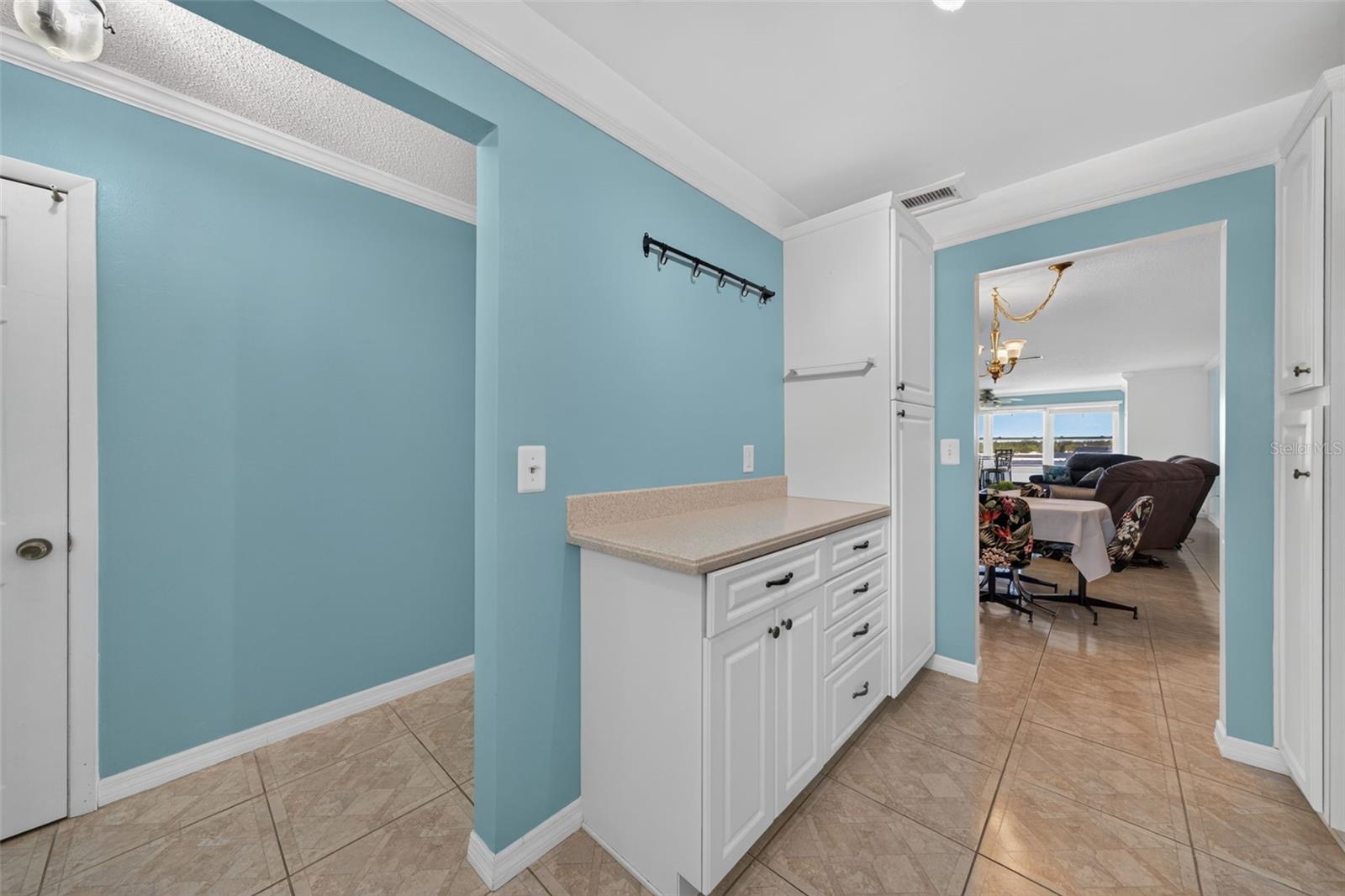 6025 SHORE BLVD S #602 — photo 17