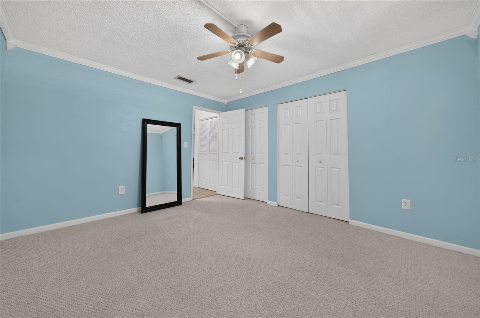 6025 SHORE BLVD S #602 — photo 35
