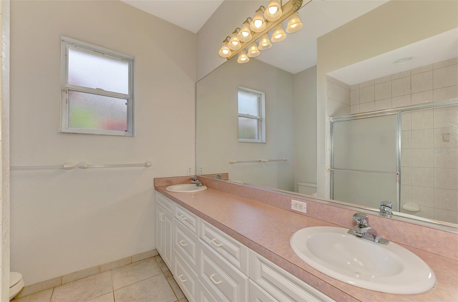 4708 SWEETMEADOW CIR — photo 45