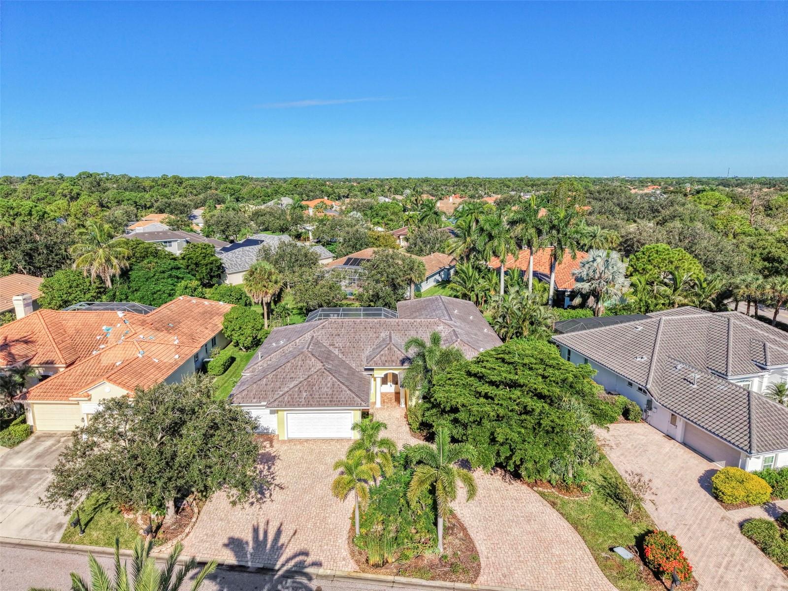 4708 SWEETMEADOW CIR — photo 3