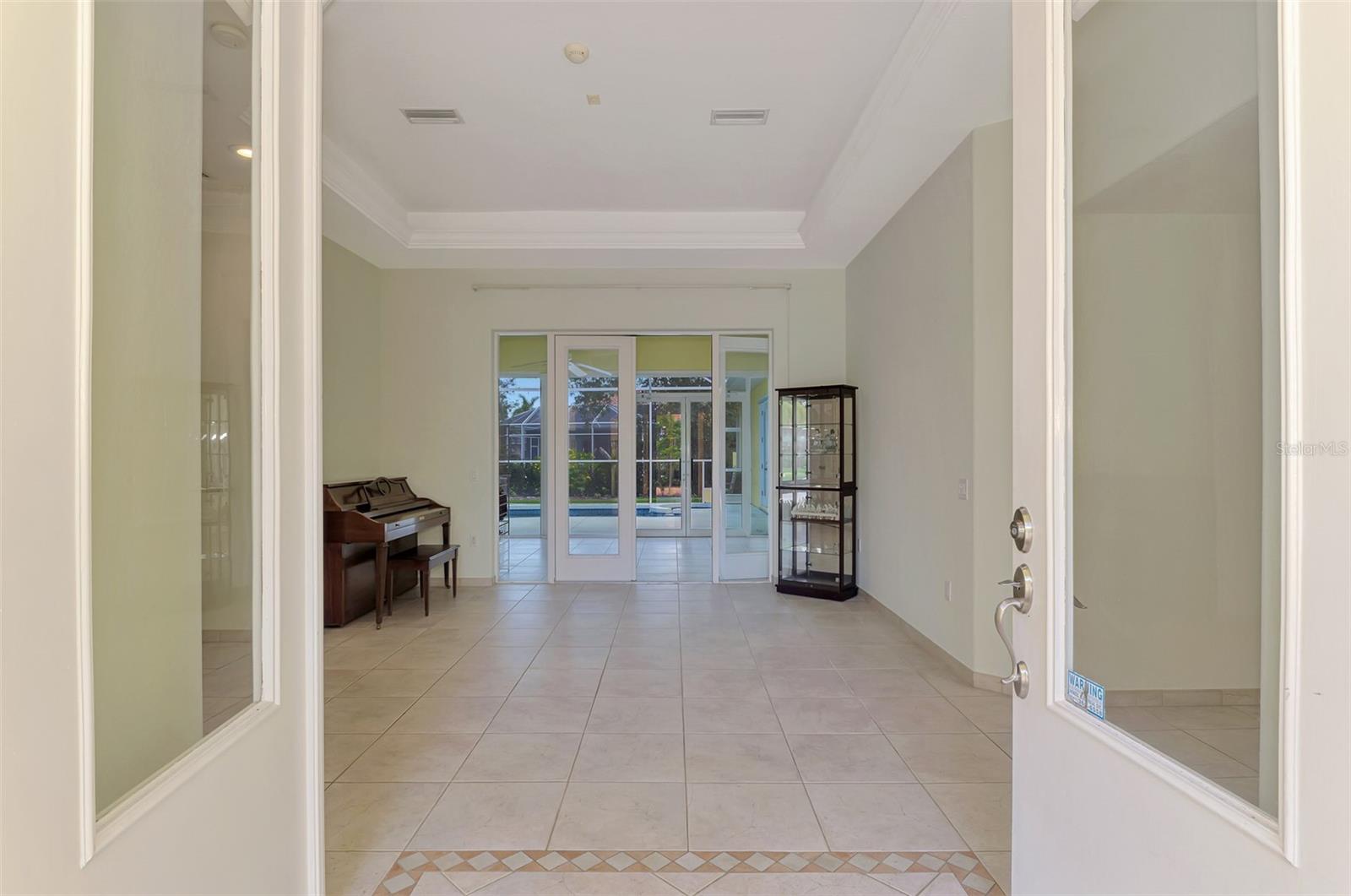 4708 SWEETMEADOW CIR — photo 15