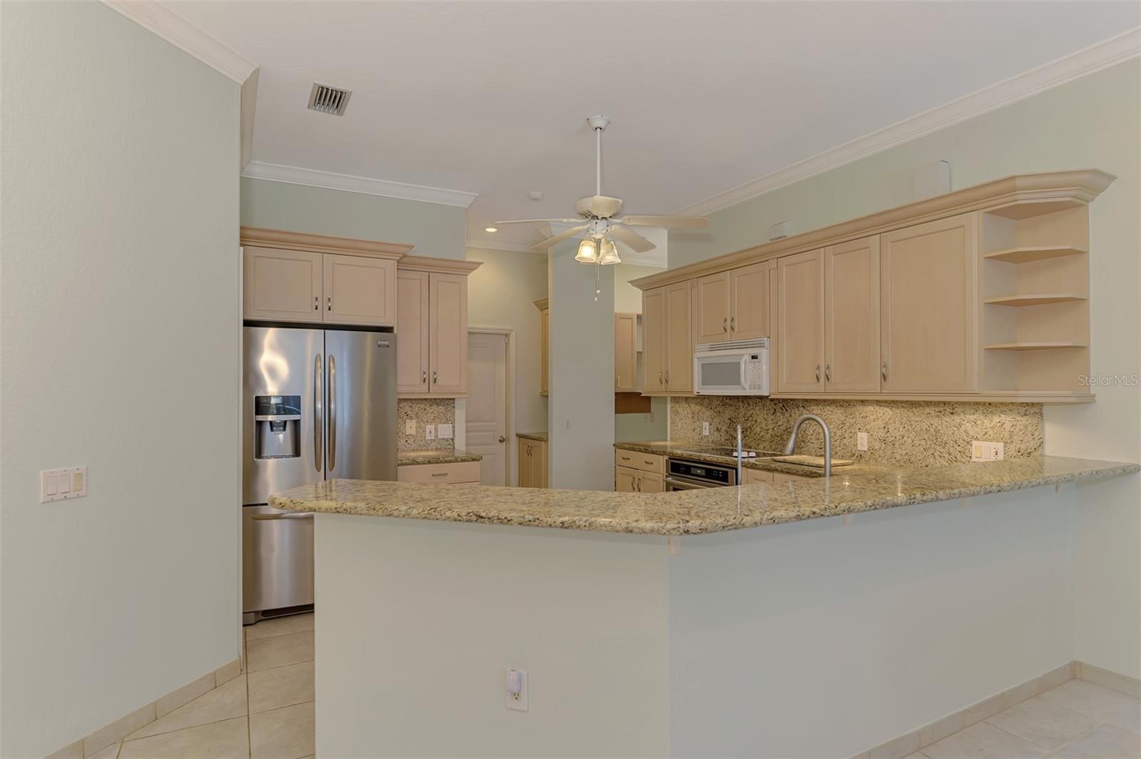 4708 SWEETMEADOW CIR — photo 31