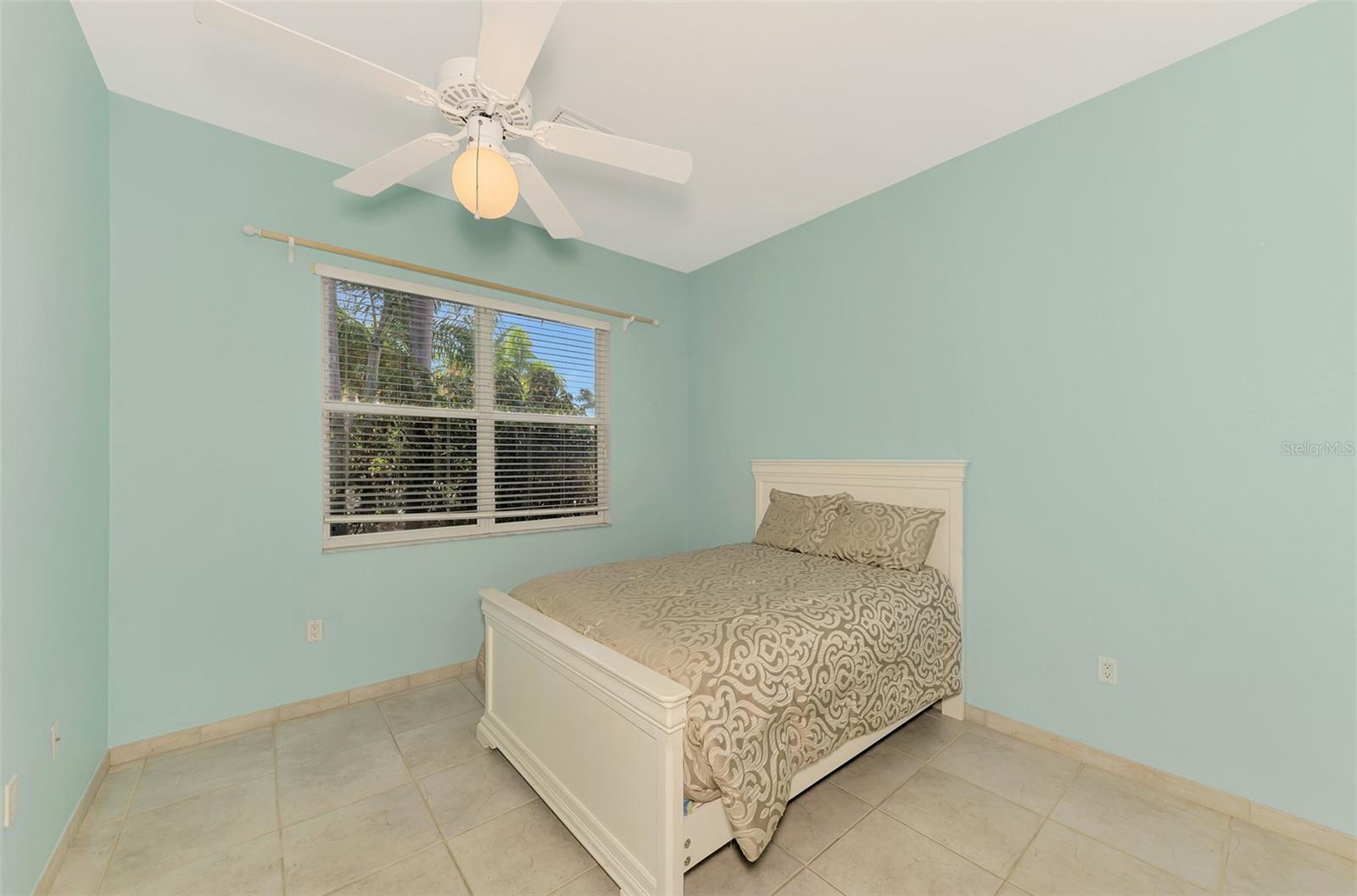 4708 SWEETMEADOW CIR — photo 40