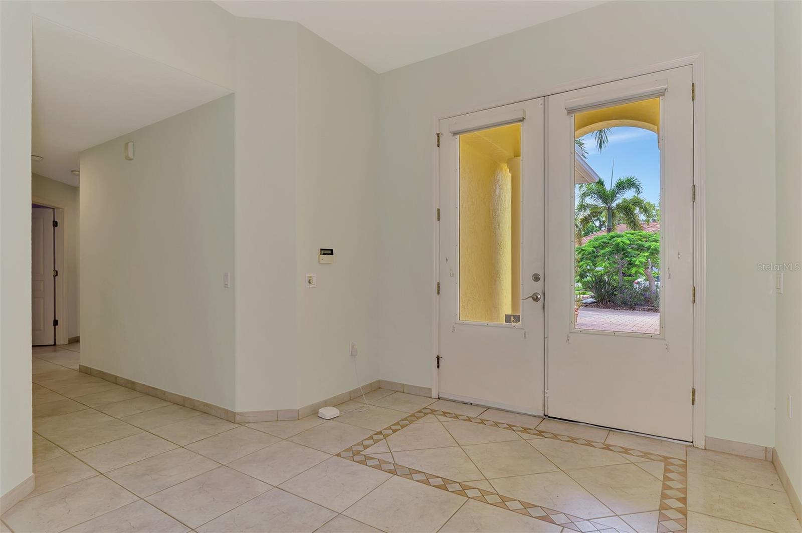 4708 SWEETMEADOW CIR — photo 16