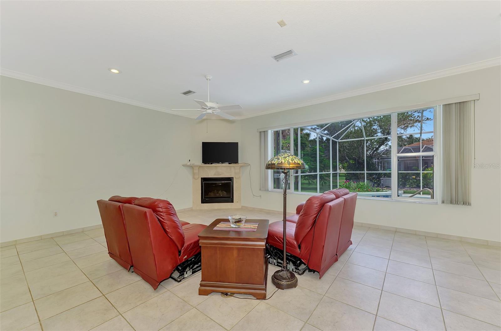 4708 SWEETMEADOW CIR — photo 23