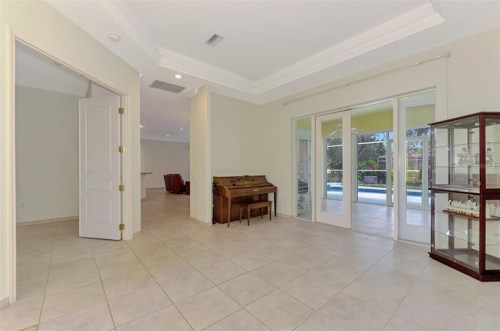 4708 SWEETMEADOW CIR — photo 19