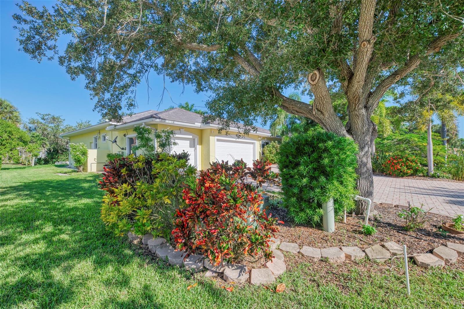 4708 SWEETMEADOW CIR — photo 8
