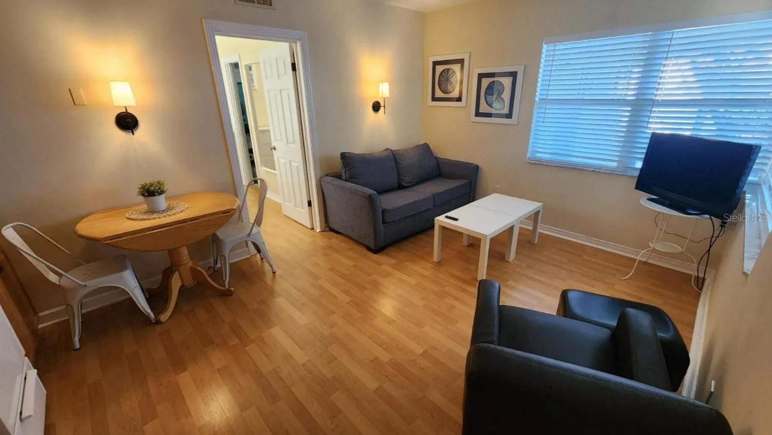 621 BAY ESPLANADE — photo 5
