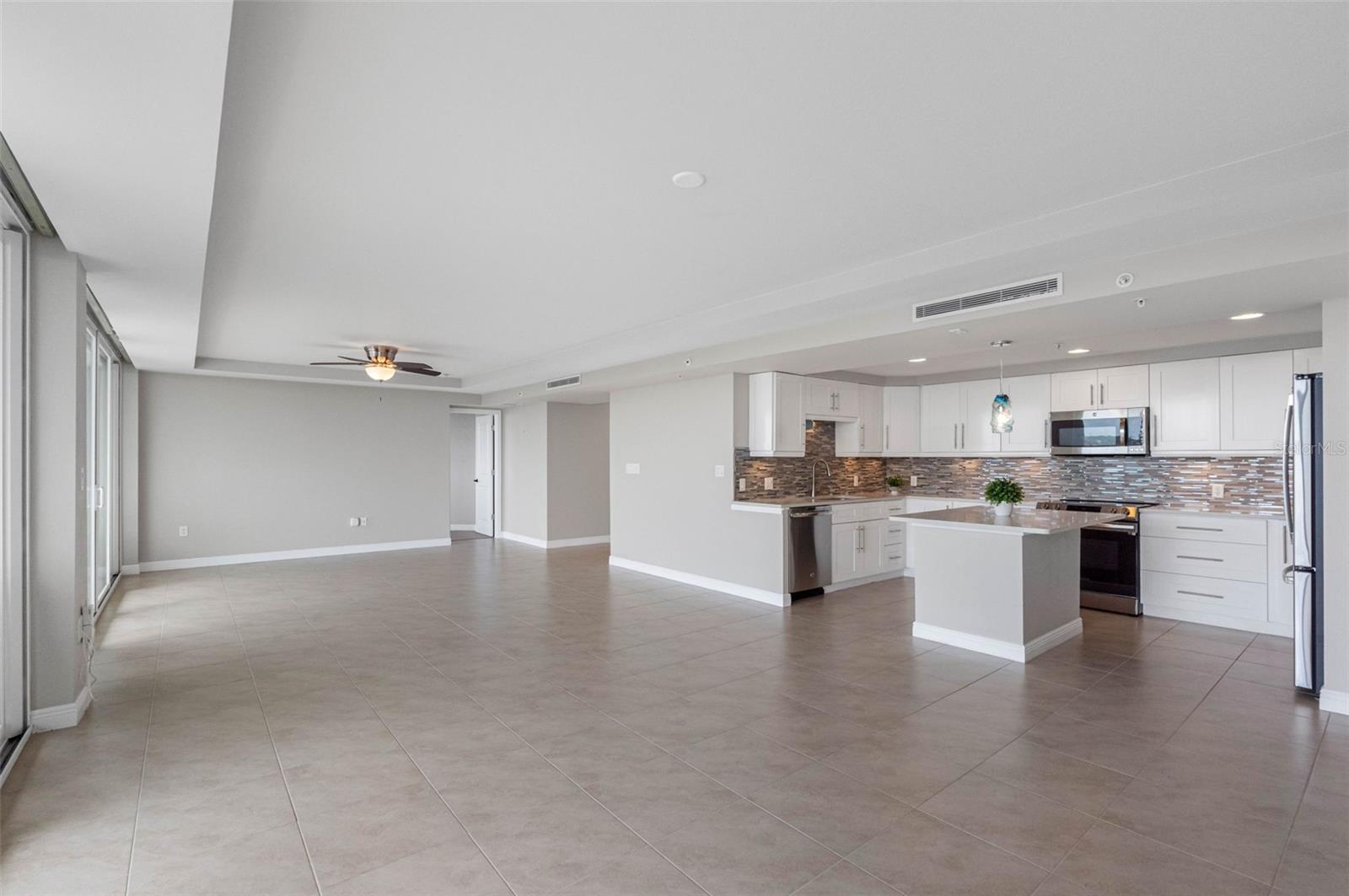223 ISLAND WAY #7F — photo 14