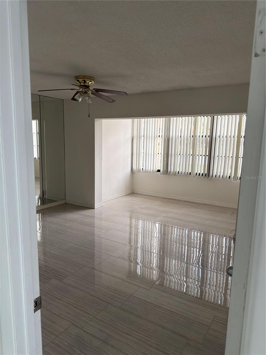 700 STARKEY RD #1311 — photo 4