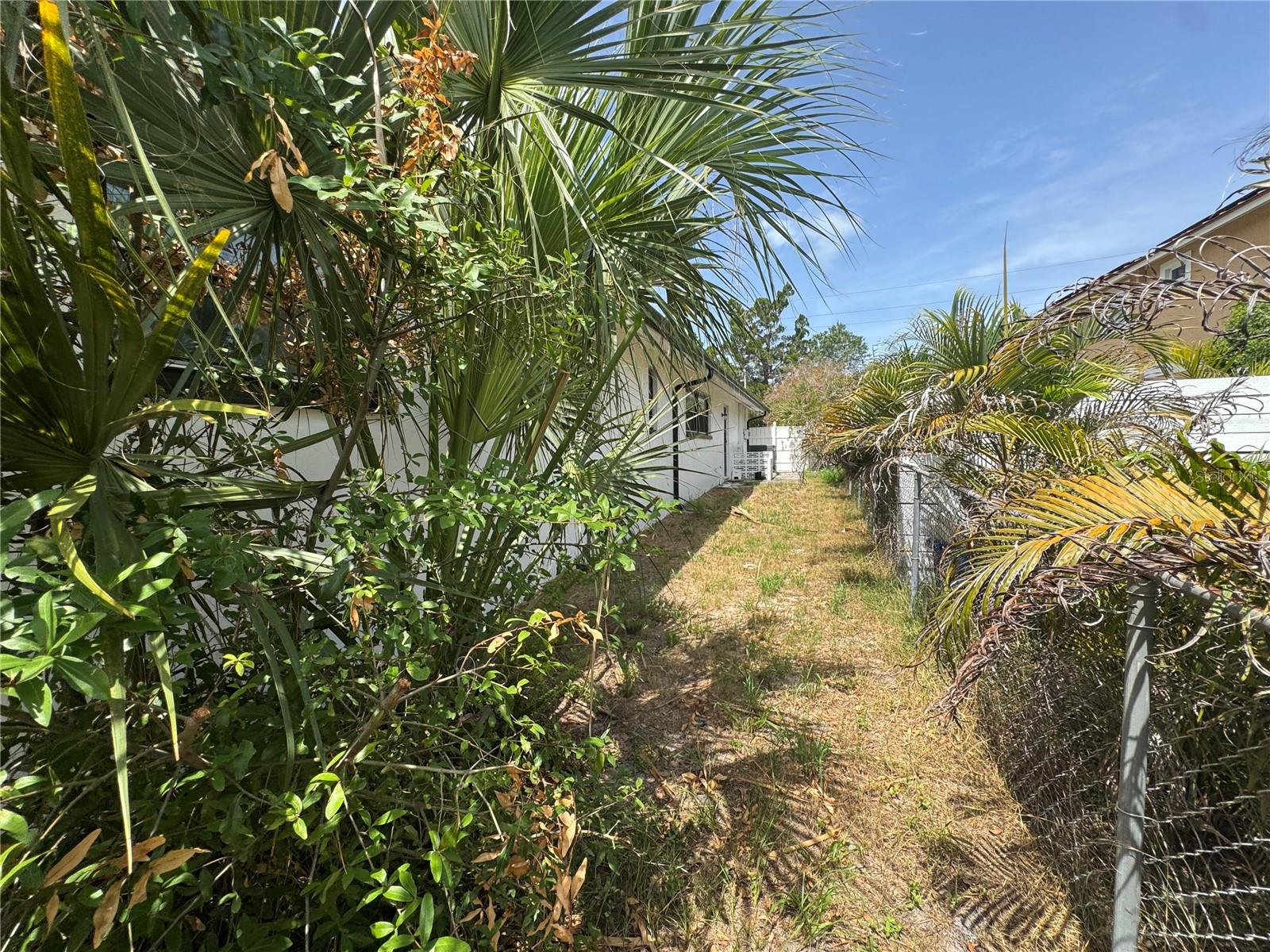 907 S FLORIDA AVE — photo 19