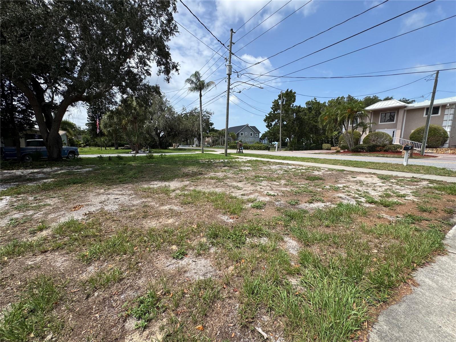 907 S FLORIDA AVE — photo 22