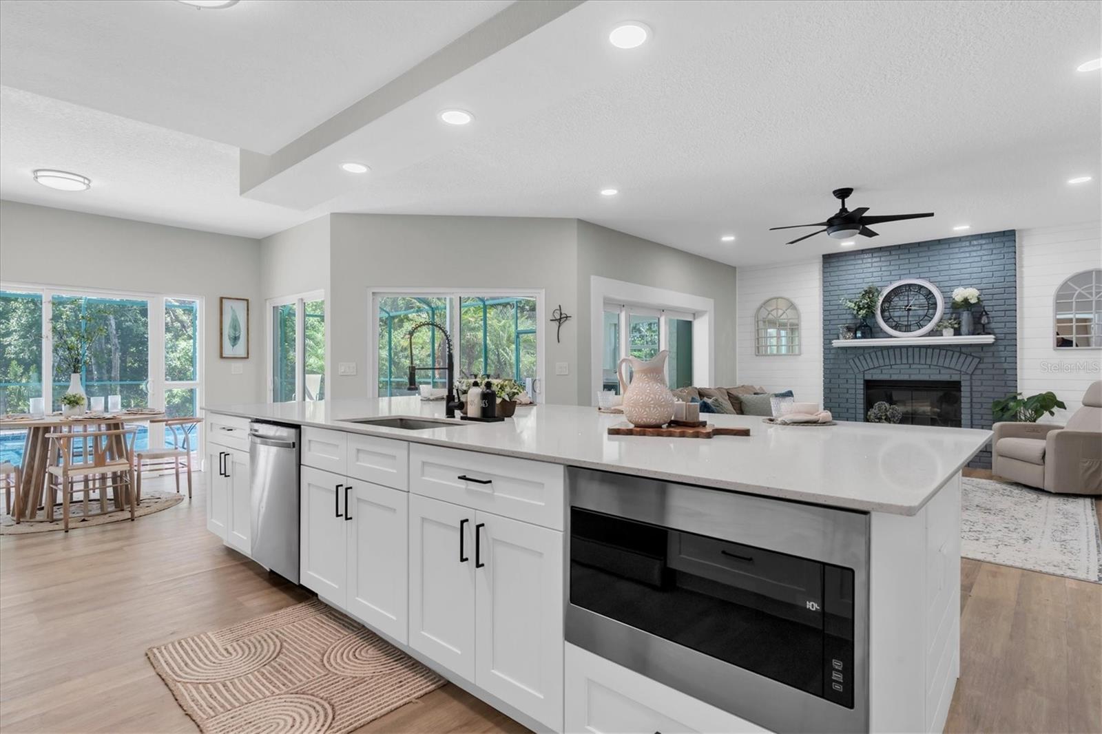 1625 PERCHERON DR — photo 10
