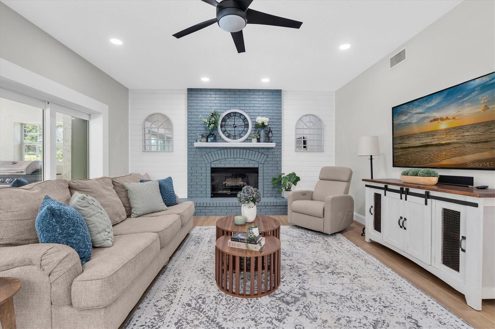 1625 PERCHERON DR — photo 7