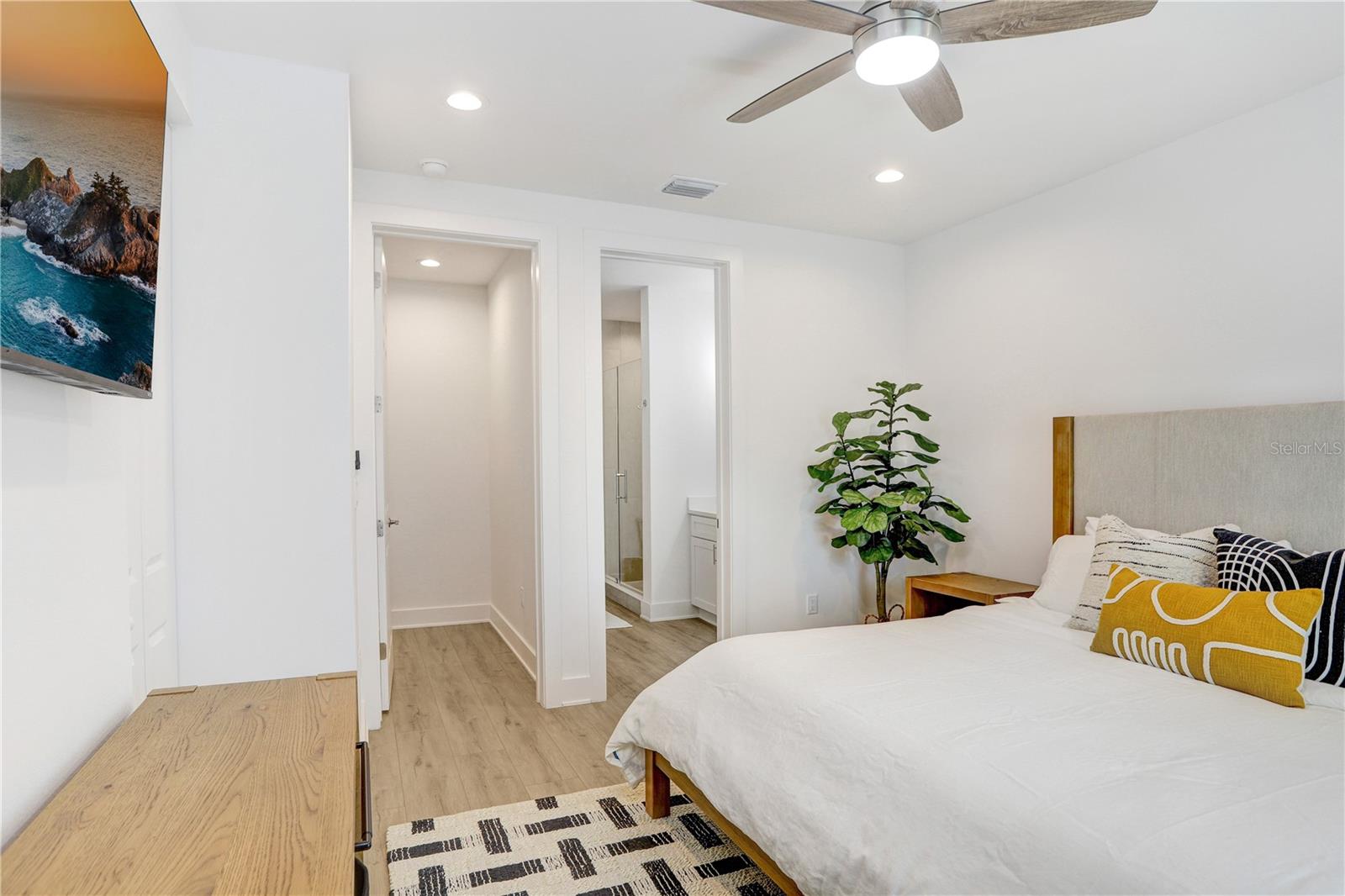 15405 GULF BLVD #B4 — photo 26