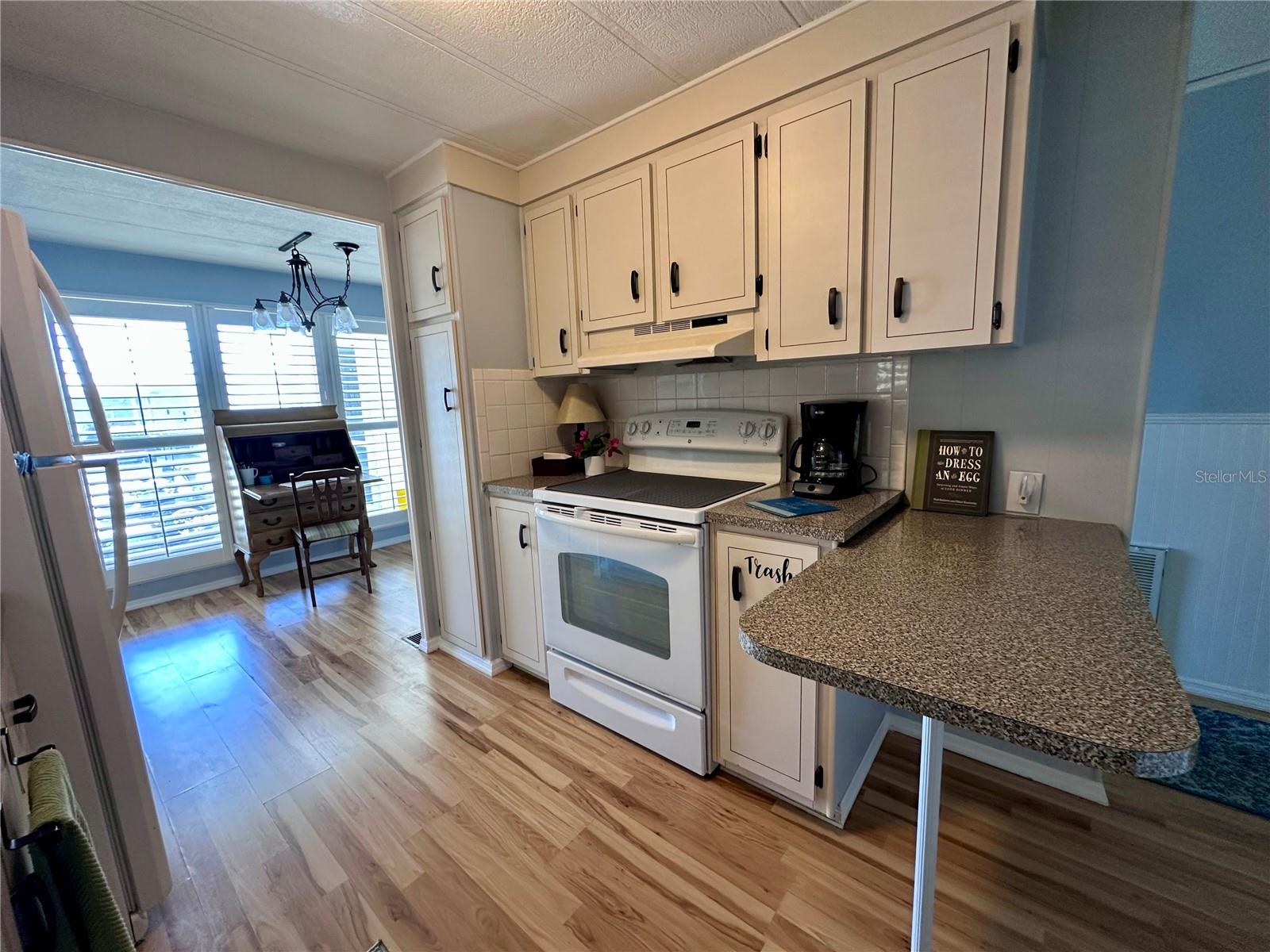 1100 BELCHER RD S #727 — photo 9