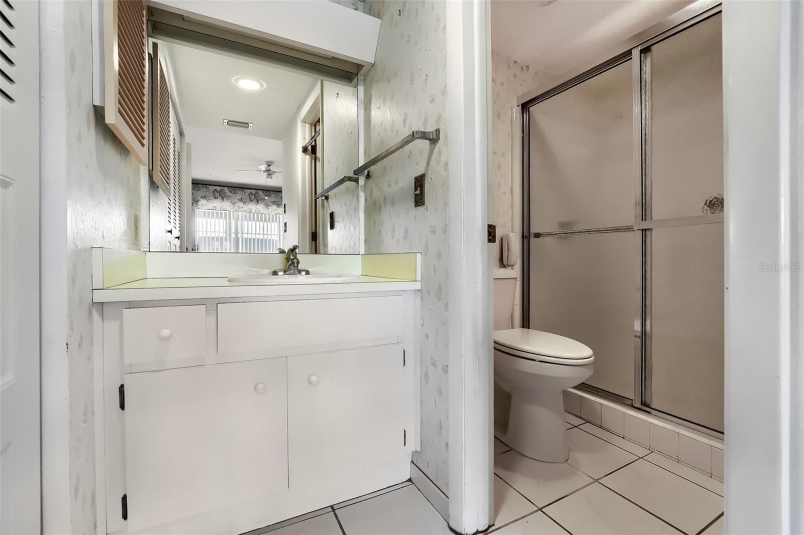 11210 CARRIAGE HILL DR #6 — photo 14