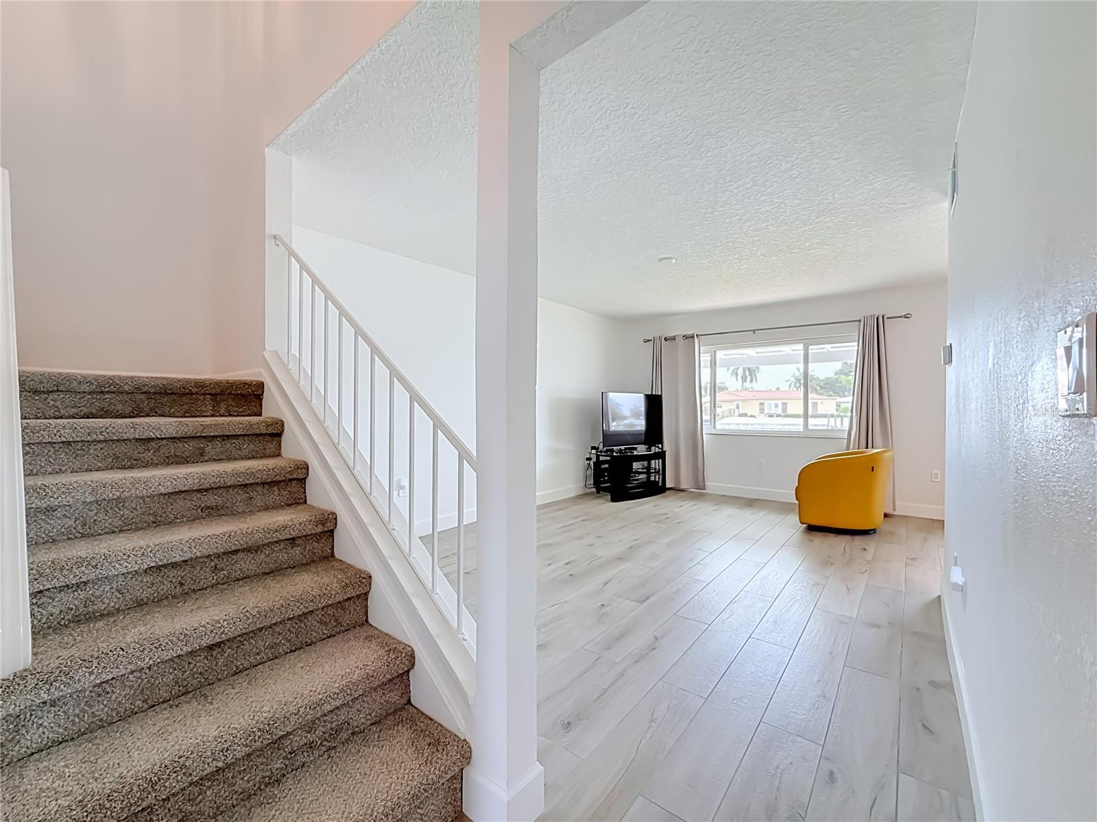 6537 CAPE HATTERAS WAY NE #2 — photo 25