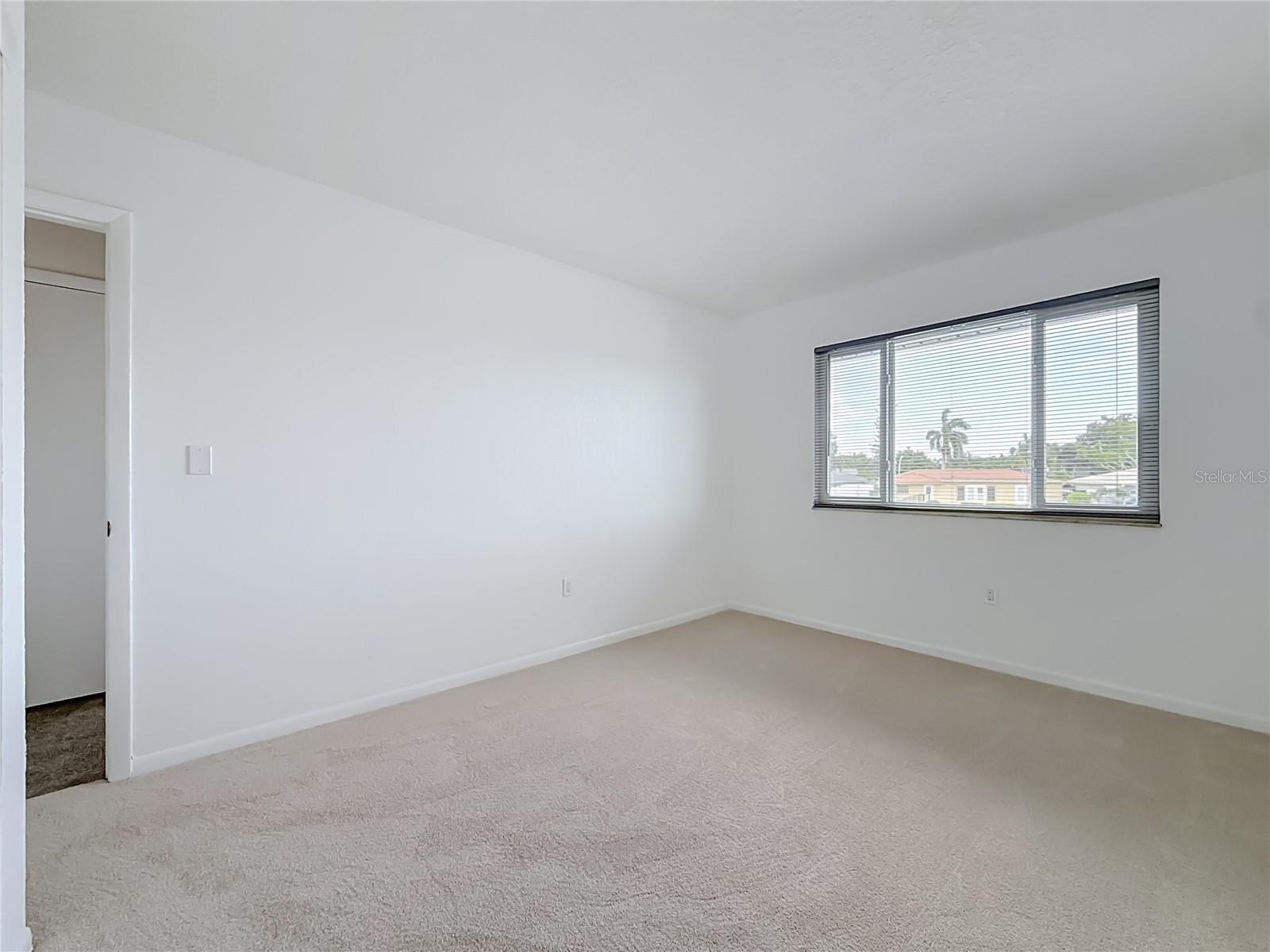 6537 CAPE HATTERAS WAY NE #2 — photo 29