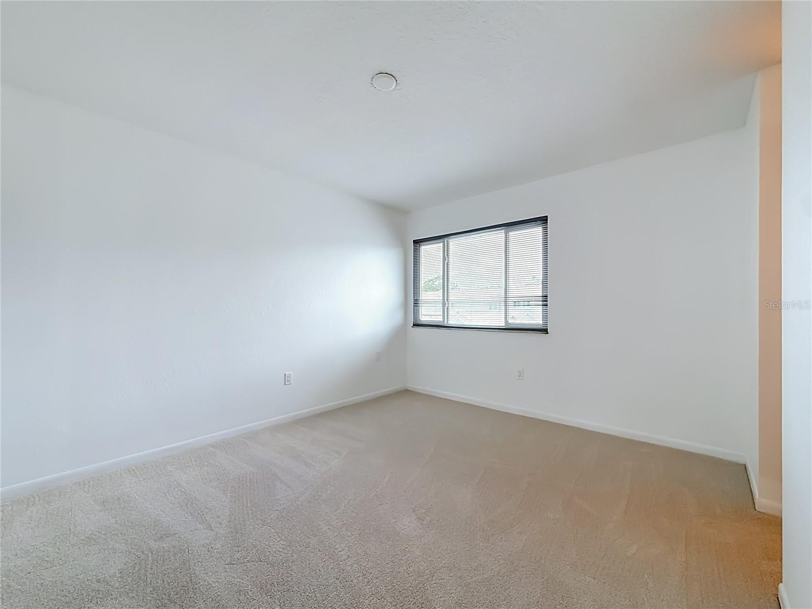 6537 CAPE HATTERAS WAY NE #2 — photo 30