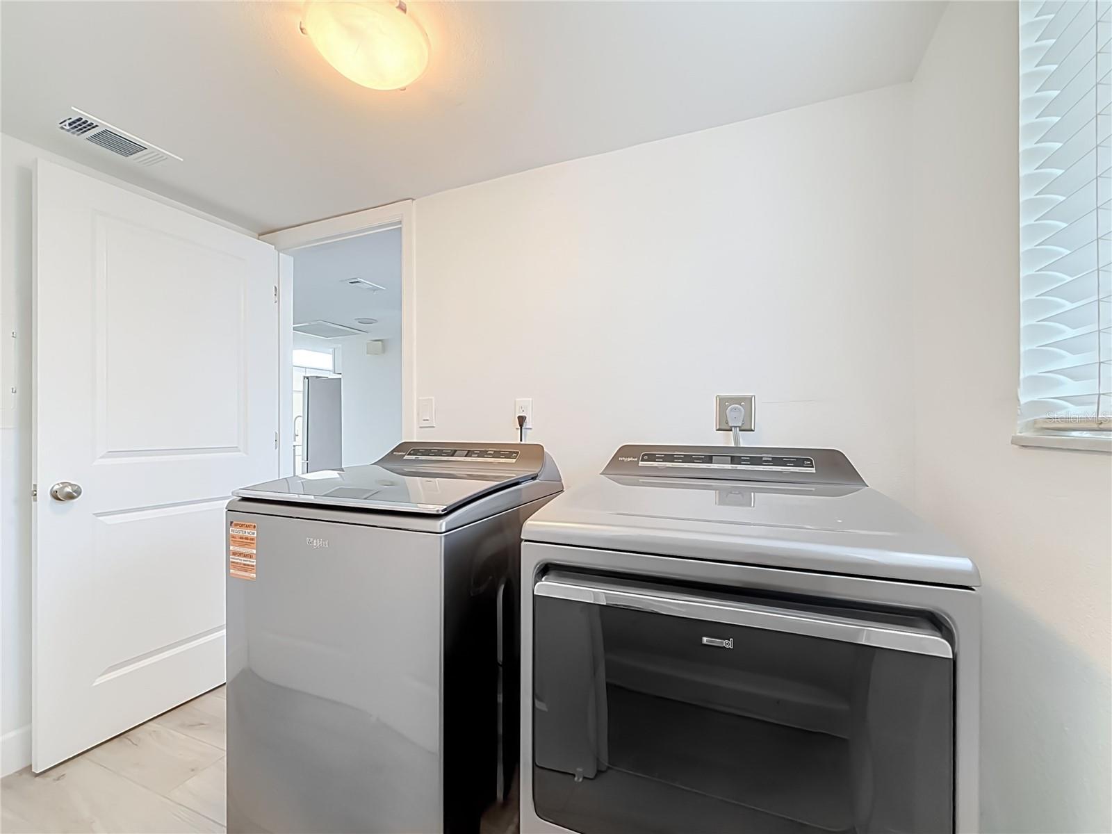 6537 CAPE HATTERAS WAY NE #2 — photo 43