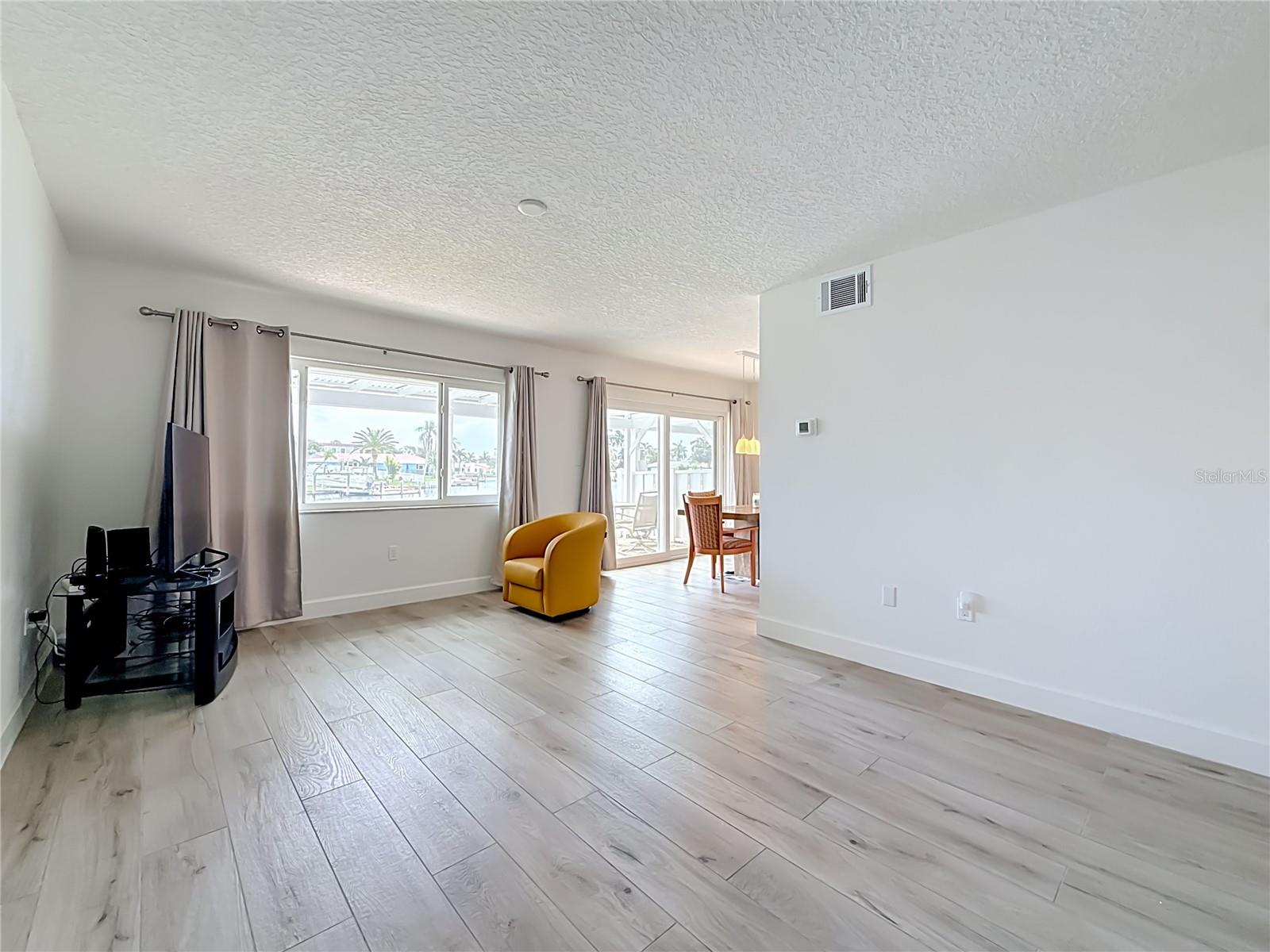 6537 CAPE HATTERAS WAY NE #2 — photo 16