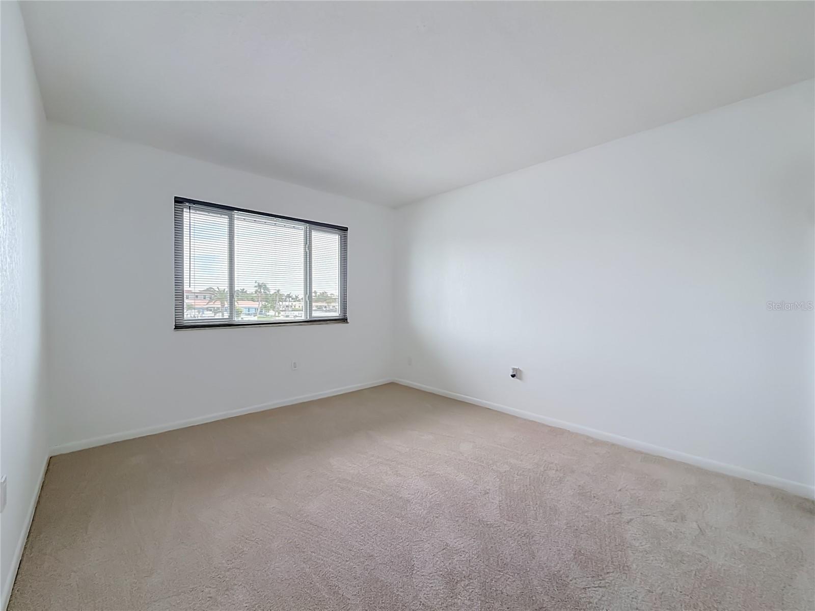 6537 CAPE HATTERAS WAY NE #2 — photo 24