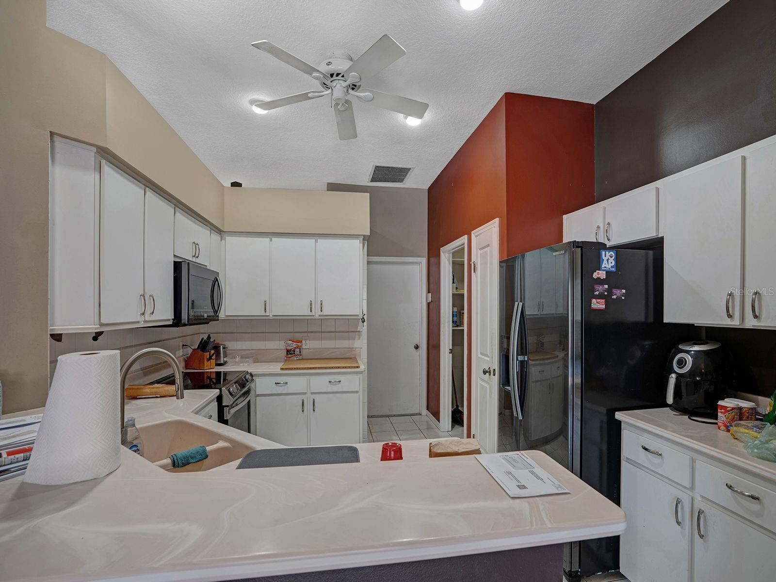 6310 TURTLE CREEK BLVD — photo 10