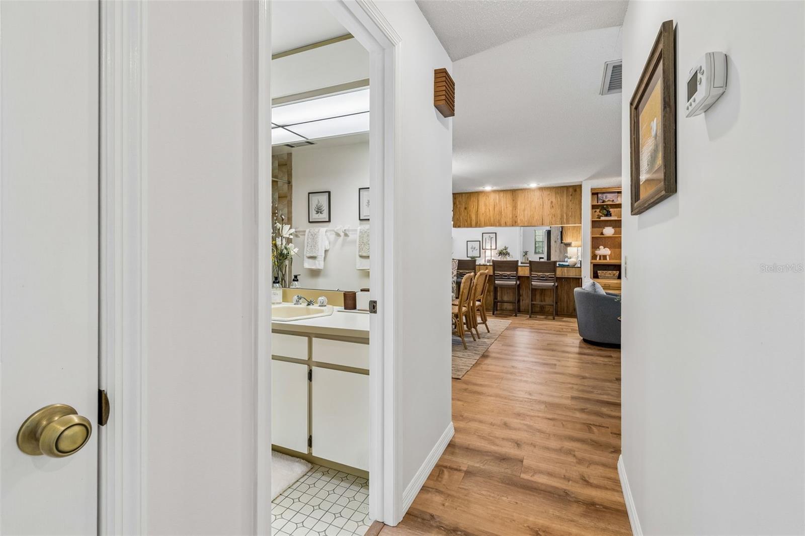 16509 ROUND OAK DR — photo 31