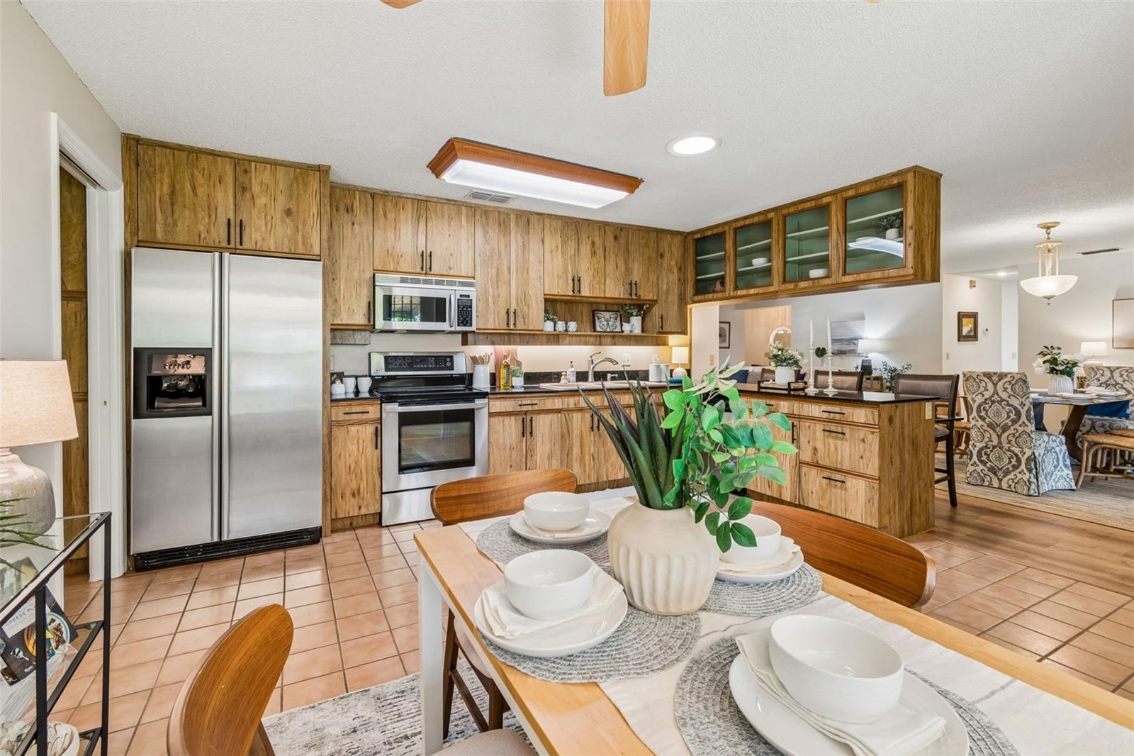16509 ROUND OAK DR — photo 16
