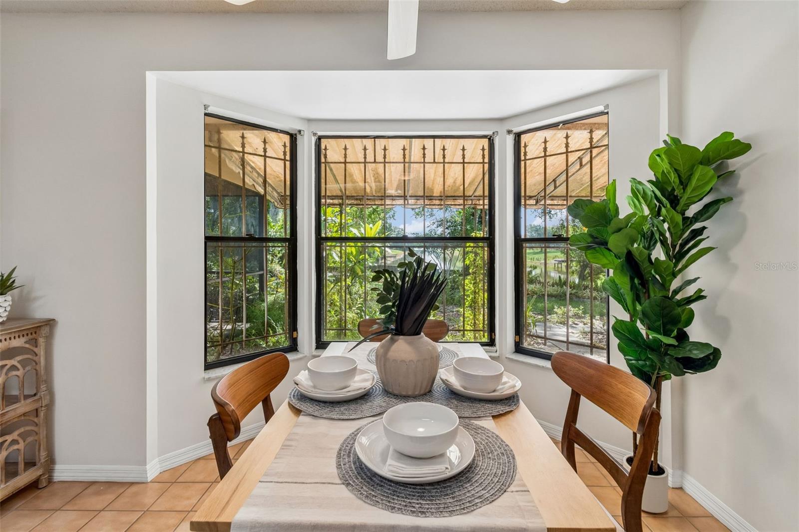 16509 ROUND OAK DR — photo 15