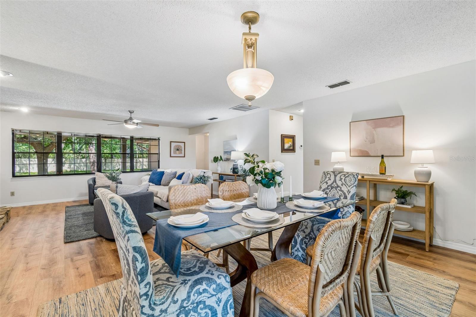 16509 ROUND OAK DR — photo 11