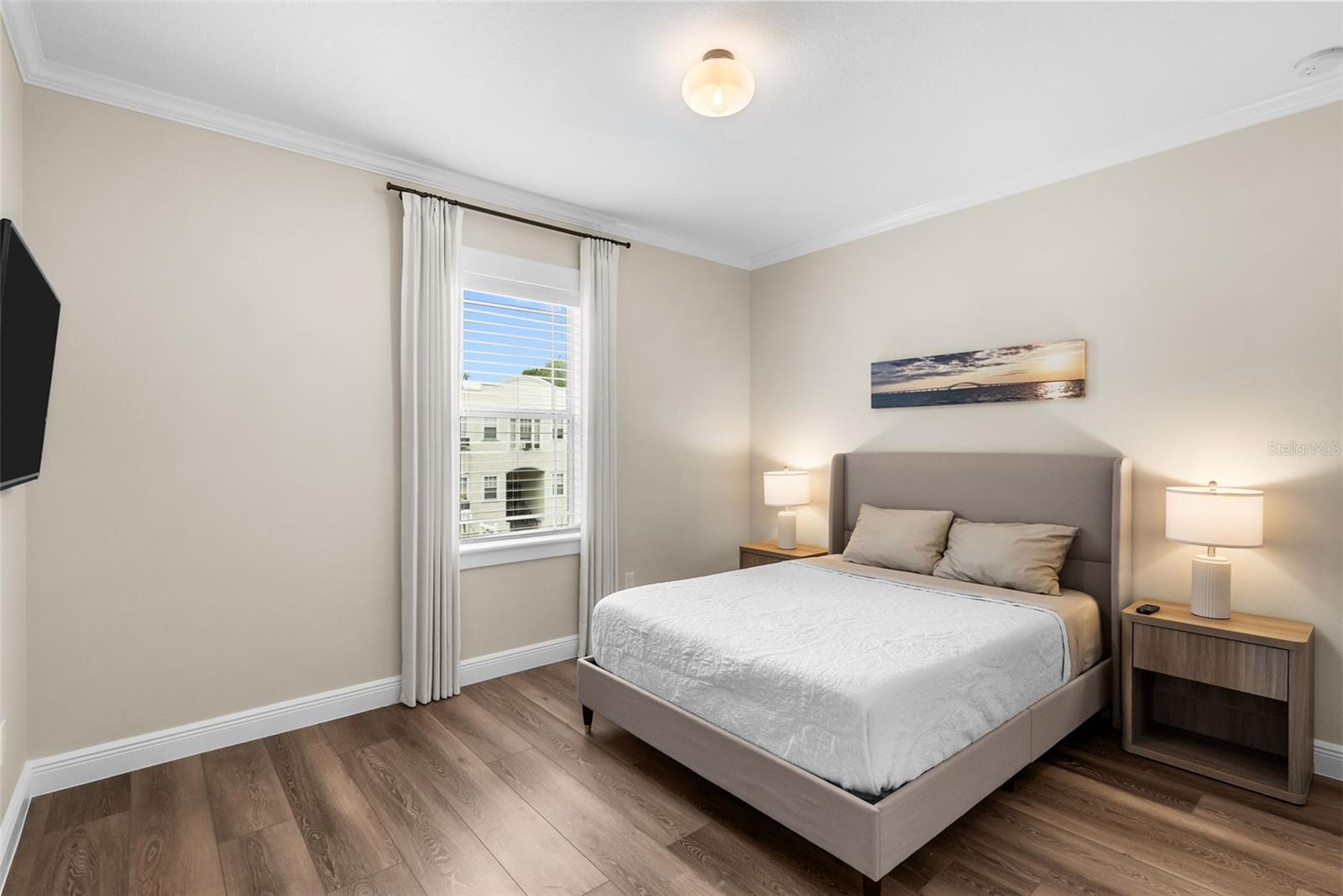2915 W BAY VIEW AVE — photo 34