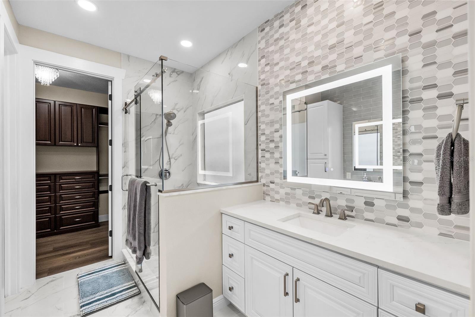 2915 W BAY VIEW AVE — photo 28