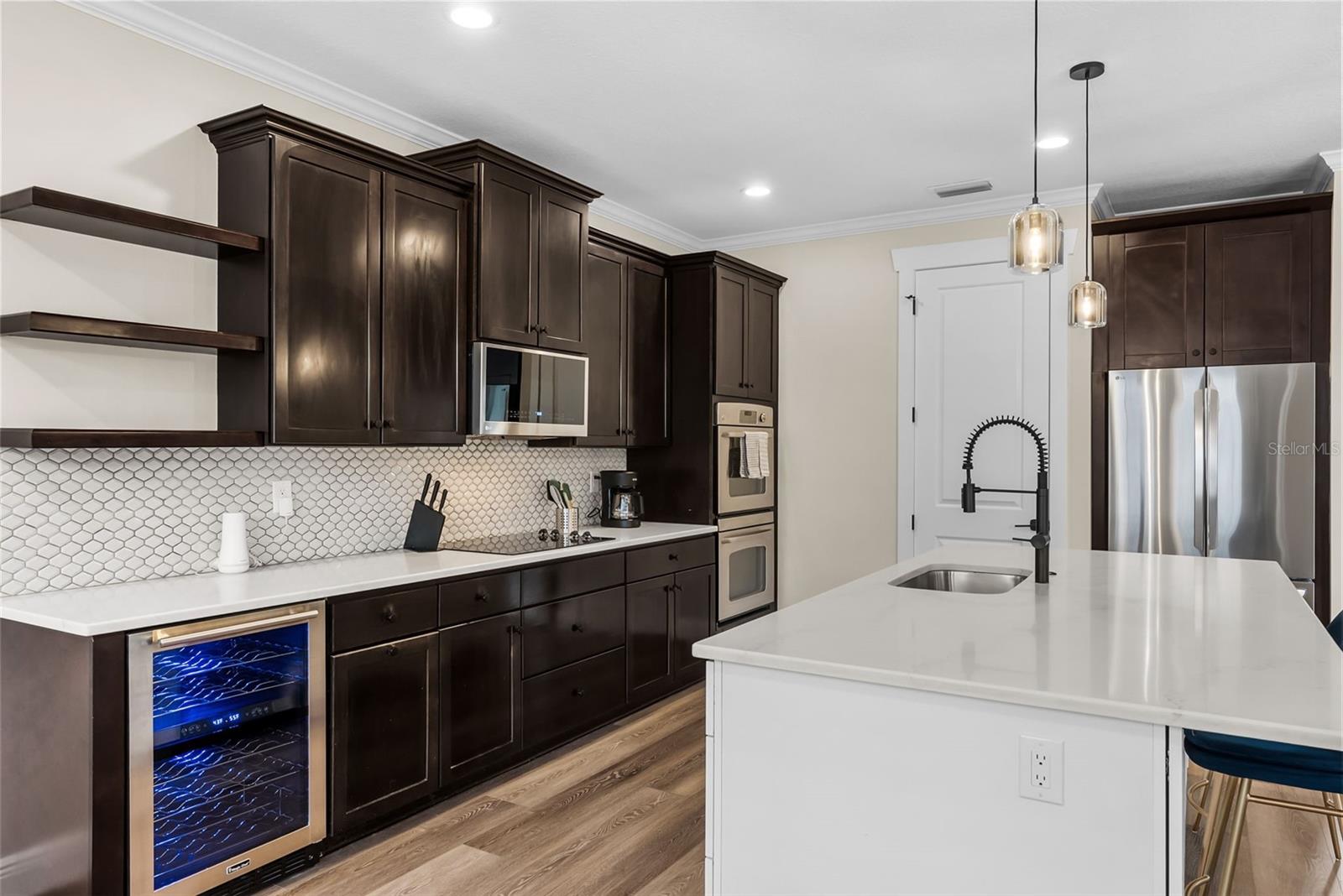 2915 W BAY VIEW AVE — photo 17