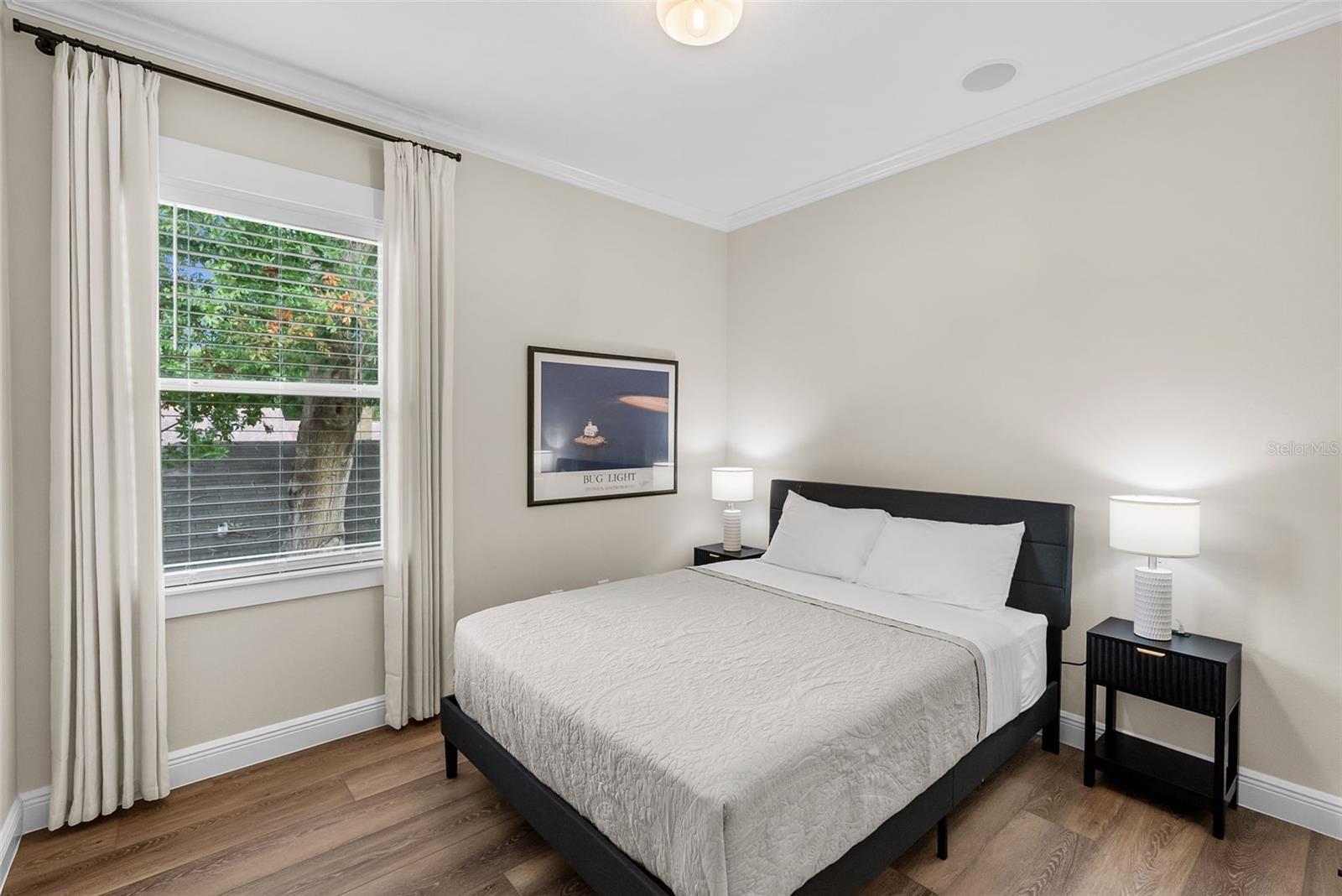 2915 W BAY VIEW AVE — photo 36