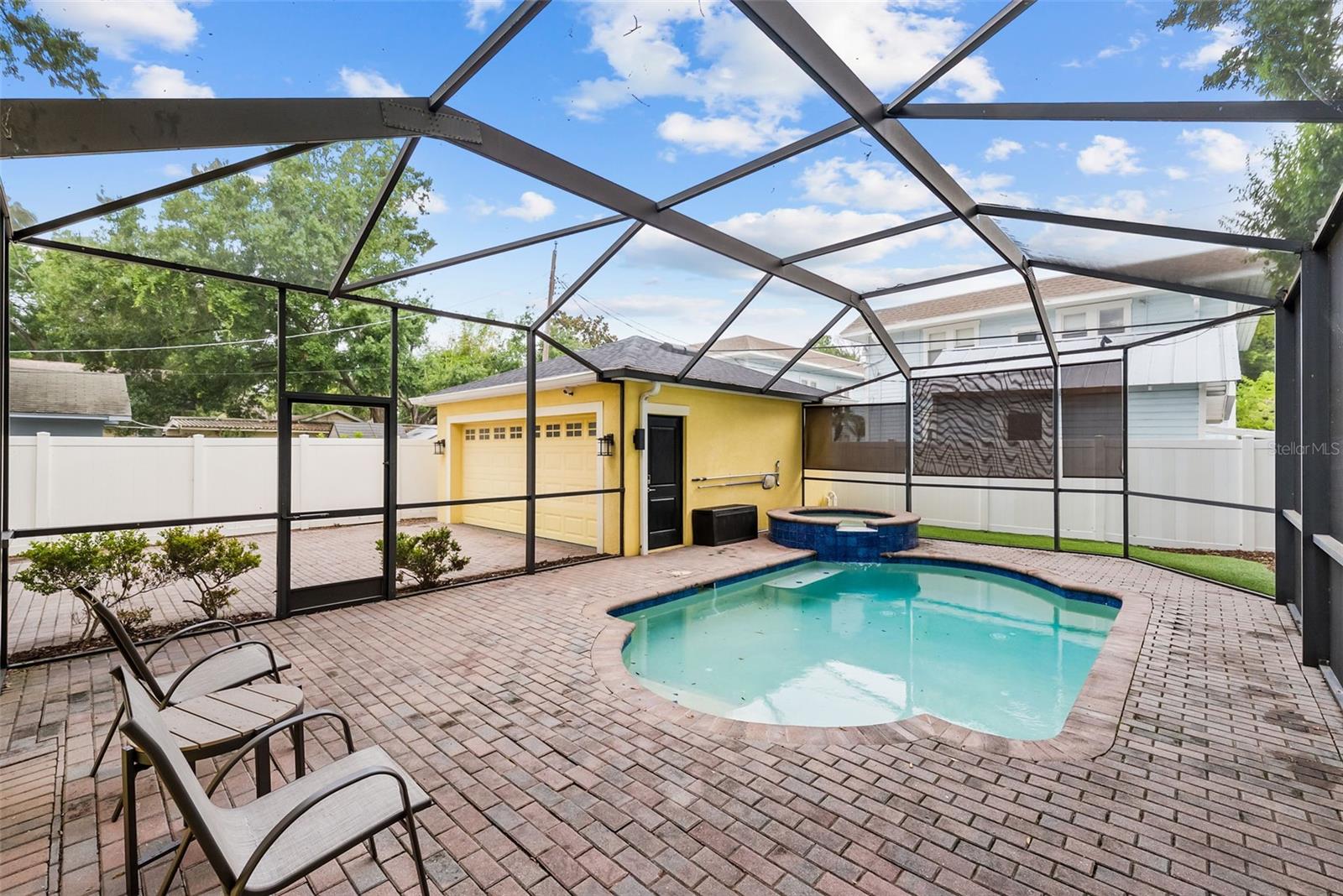 2915 W BAY VIEW AVE — photo 4