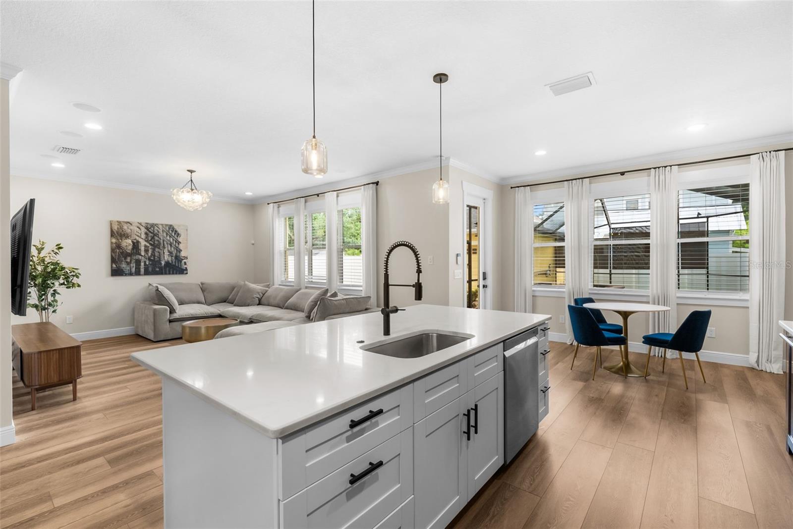 2915 W BAY VIEW AVE — photo 15