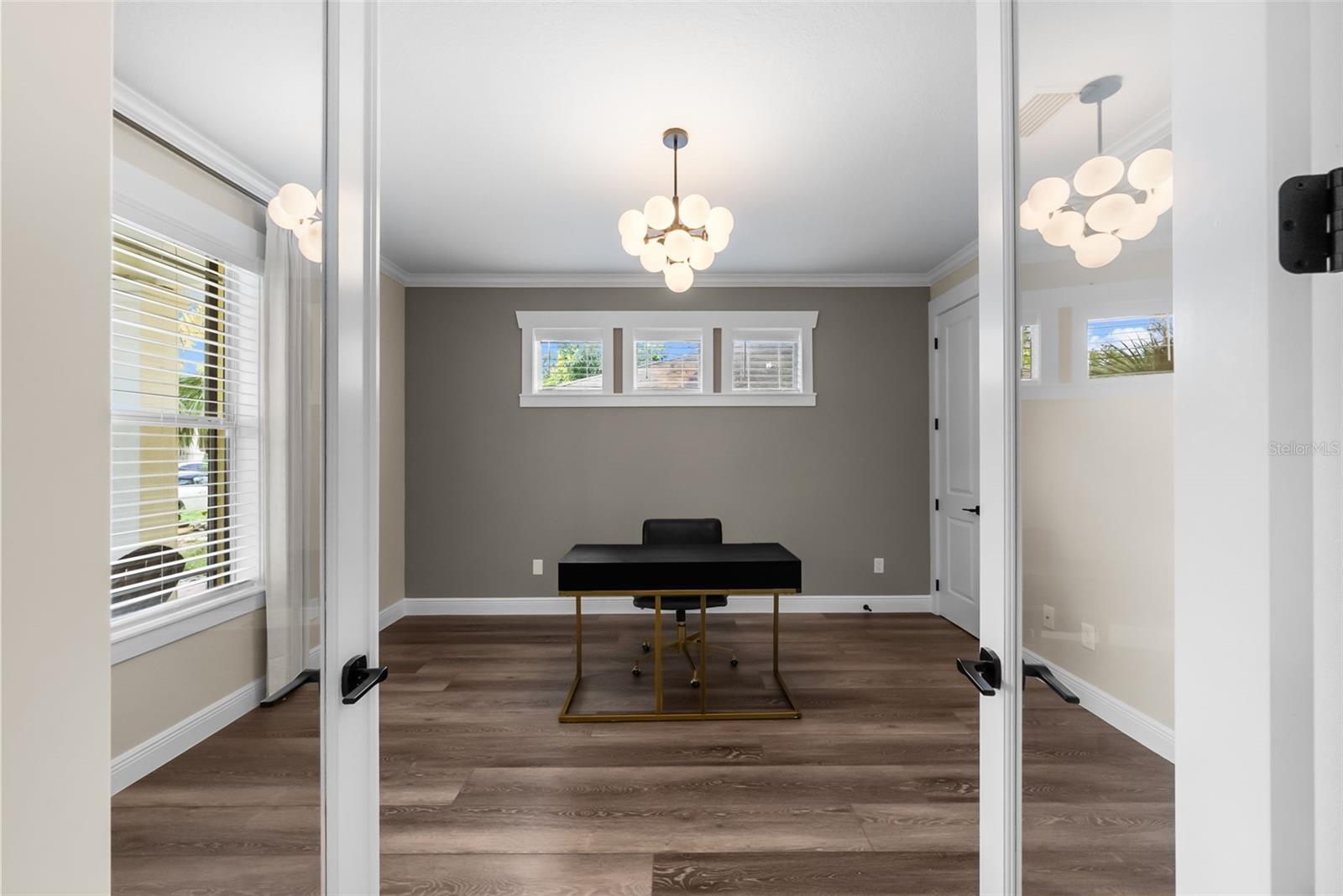 2915 W BAY VIEW AVE — photo 10